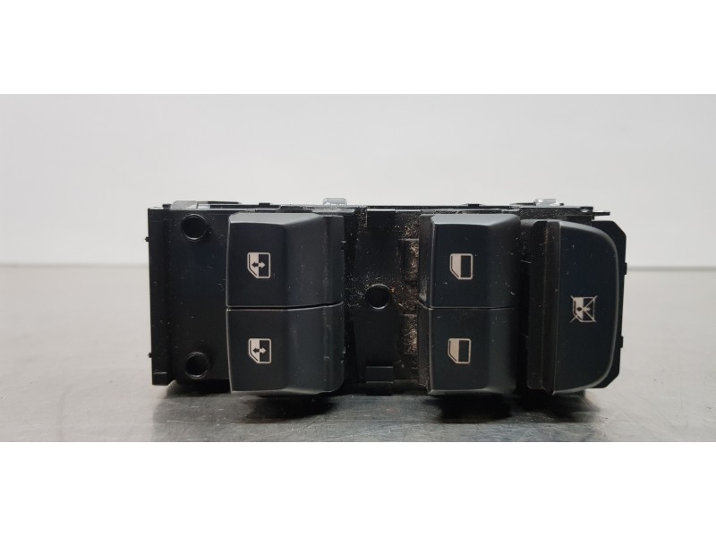 Recambio de mando elevalunas delantero izquierdo para kia ceed sportswagon tech referencia OEM IAM 93570J7120  
