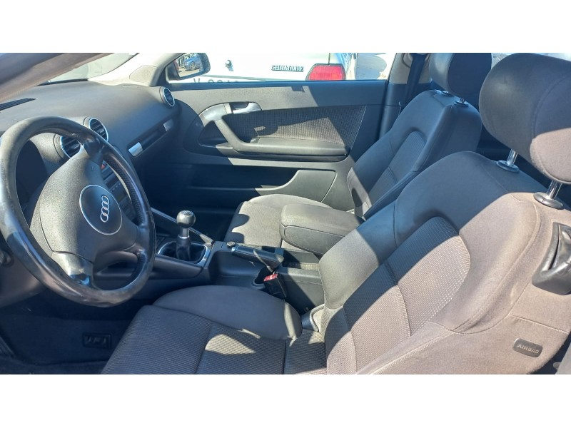 audi a3 (8p) del año 2004