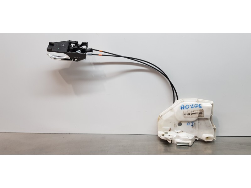 Recambio de cerradura puerta delantera izquierda para suzuki sx4 glx referencia OEM IAM 8220261MA1  