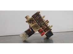 Recambio de caja reles / fusibles para renault master kasten l3h2 hka 3,5t referencia OEM IAM 8200574970