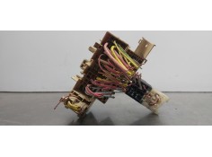 Recambio de caja reles / fusibles para renault master kasten l3h2 hka 3,5t referencia OEM IAM 8200574970   2