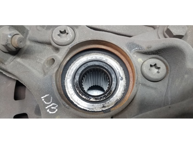 Recambio de mangueta delantera derecha para kia ceed sportswagon tech referencia OEM IAM 51716G4AA0  