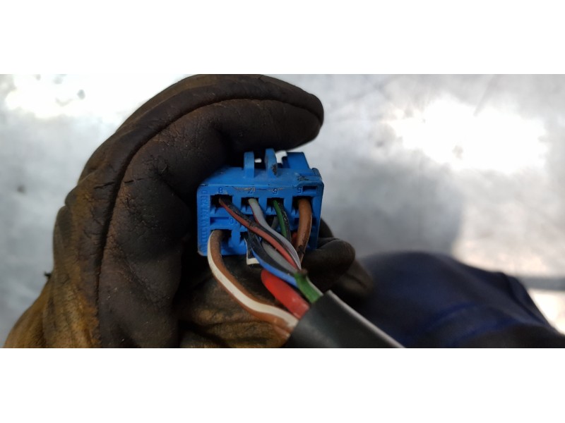 Recambio de refuerzo paragolpes trasero para volkswagen touareg (7la) tdi r5 referencia OEM IAM 7L6803881F   Recambio de refuerzo paragolpes trasero para volkswagen touareg (7la) tdi r5 referencia OEM IAM 7L6803881F