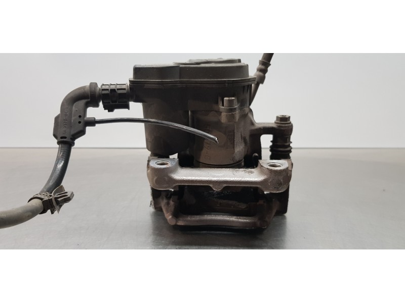 Recambio de pinza freno trasera derecha para hyundai tucson hybrid referencia OEM IAM 58230CZ600  