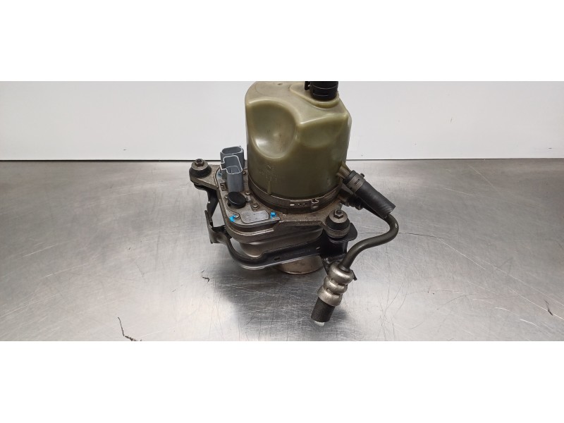 Recambio de bomba direccion para volvo v50 familiar 2.4 kinetic referencia OEM IAM 4N513K514DL 30723582  Recambio de bomba direccion para volvo v50 familiar 2.4 kinetic referencia OEM IAM 4N513K514DL 30723582