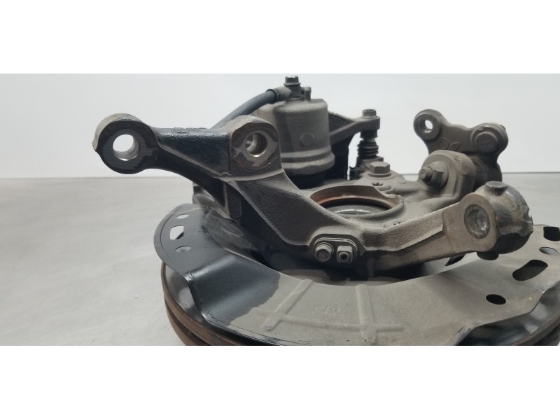 Recambio de mangueta delantera izquierda para kia ceed sportswagon tech referencia OEM IAM 51715G4AA0  