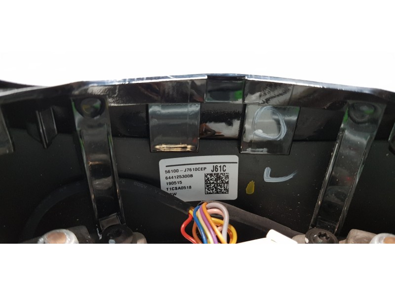 Recambio de volante para kia ceed sportswagon tech referencia OEM IAM 56100J7610CEP  