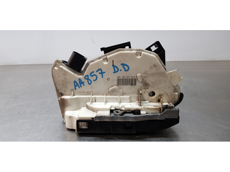 Recambio de cerradura puerta delantera derecha para skoda superb combi (3t5) exclusive referencia OEM IAM 5N1837016C   Recambio de cerradura puerta delantera derecha para skoda superb combi (3t5) exclusive referencia OEM IAM 5N1837016C