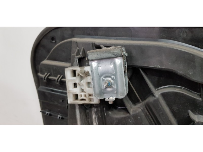 Recambio de elevalunas delantero derecho para kia carens ( ) concept referencia OEM IAM 82460A4000  