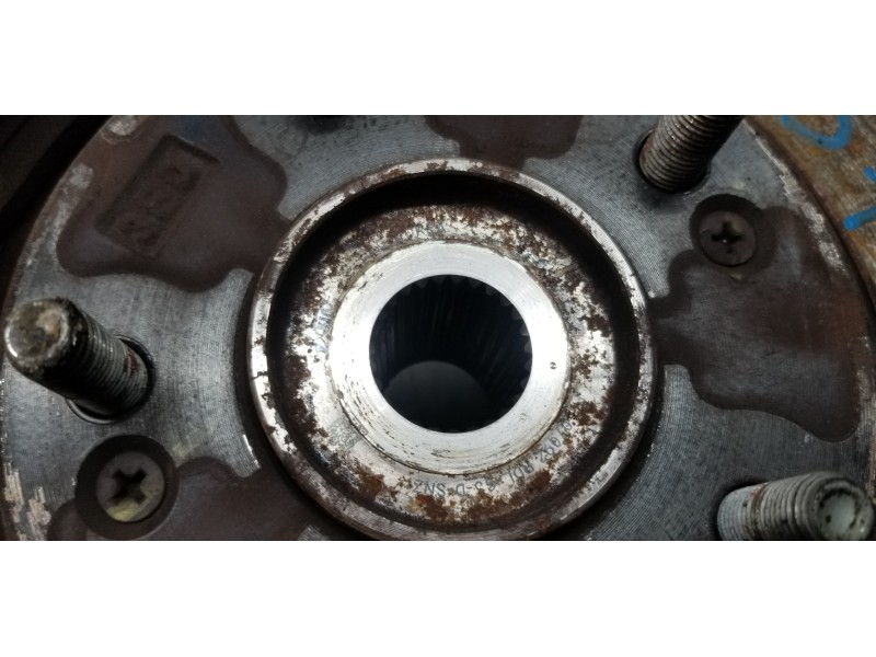 Recambio de mangueta delantera izquierda para kia ceed sportswagon tech referencia OEM IAM 51715G4AA0  