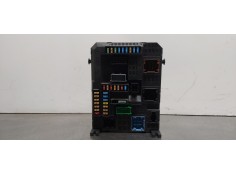 Recambio de caja reles / fusibles para peugeot 208 style referencia OEM IAM 9819849680  