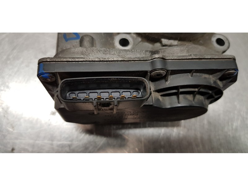 Recambio de caja mariposa para volvo v50 familiar 2.4 kinetic referencia OEM IAM 8677694   Recambio de caja mariposa para volvo v50 familiar 2.4 kinetic referencia OEM IAM 8677694