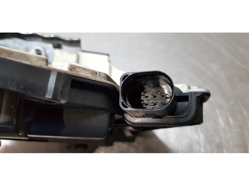 Recambio de cerradura puerta delantera derecha para skoda superb combi (3t5) exclusive referencia OEM IAM 5N1837016C   Recambio de cerradura puerta delantera derecha para skoda superb combi (3t5) exclusive referencia OEM IAM 5N1837016C