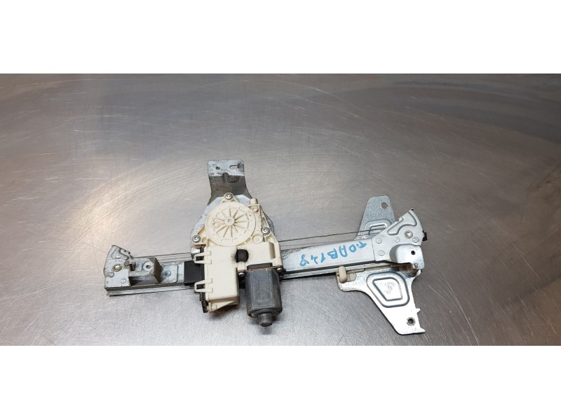 Recambio de elevalunas trasero derecho para citroen c4 berlina collection referencia OEM IAM 0130822238   Recambio de elevalunas trasero derecho para citroen c4 berlina collection referencia OEM IAM 0130822238