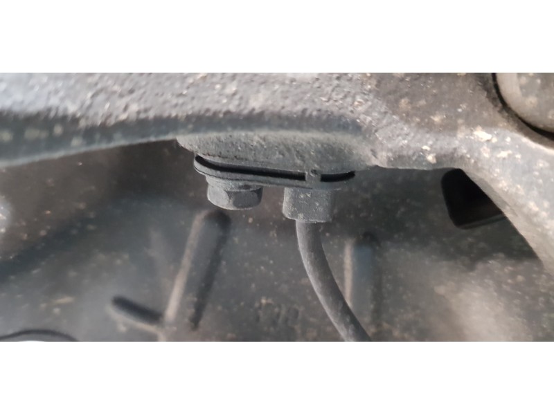 Recambio de mangueta delantera izquierda para hyundai i30 (pd) select referencia OEM IAM 51715G4AA0  