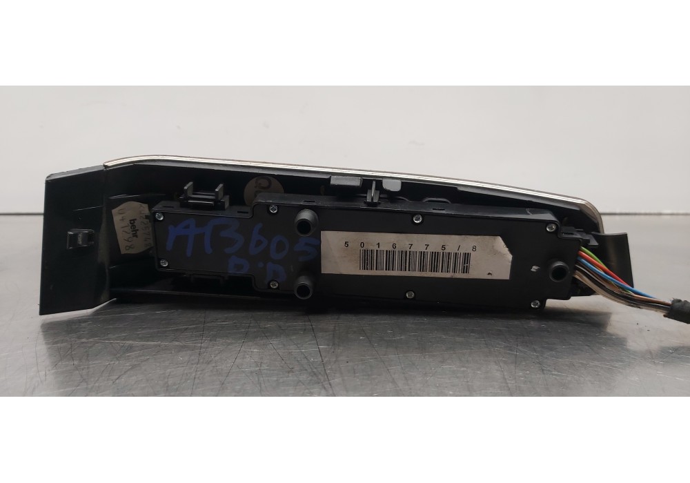 Recambio de mando elevalunas delantero izquierdo para mercedes clase s (w220) berlina 500 (220.075) referencia OEM IAM A22082010 Recambio de mando elevalunas delantero izquierdo para mercedes clase s (w220) berlina 500 (220.075) referencia OEM IAM A22082010