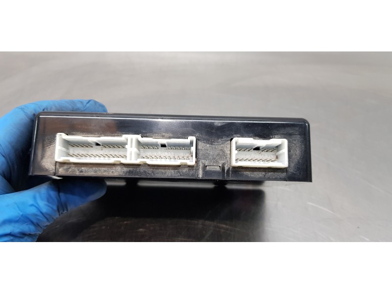 Recambio de modulo electronico para hyundai i20 classic referencia OEM IAM 954001J112  