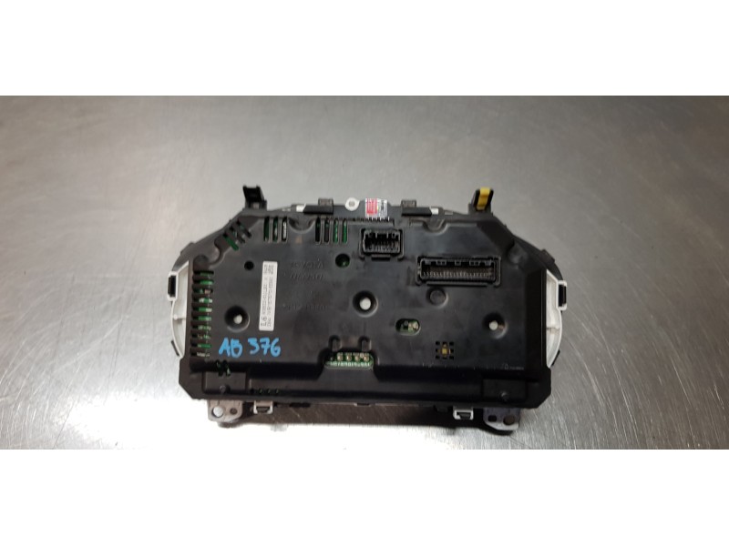 Recambio de cuadro instrumentos para toyota yaris hsd city referencia OEM IAM 838000UL60   Recambio de cuadro instrumentos para toyota yaris hsd city referencia OEM IAM 838000UL60