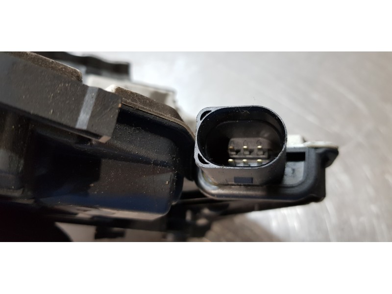 Recambio de cerradura puerta trasera derecha para skoda superb combi (3t5) exclusive referencia OEM IAM 5N0839016D   Recambio de cerradura puerta trasera derecha para skoda superb combi (3t5) exclusive referencia OEM IAM 5N0839016D