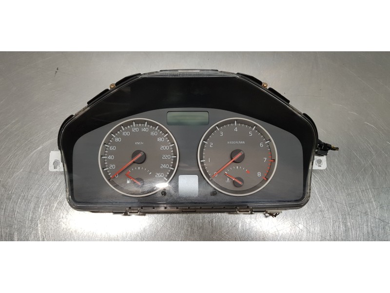Recambio de cuadro instrumentos para volvo v50 familiar 2.4 kinetic referencia OEM IAM 30710071 8697035  Recambio de cuadro instrumentos para volvo v50 familiar 2.4 kinetic referencia OEM IAM 30710071 8697035