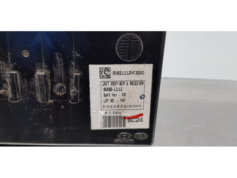 Recambio de modulo electronico para hyundai i20 classic referencia OEM IAM 954001J112  