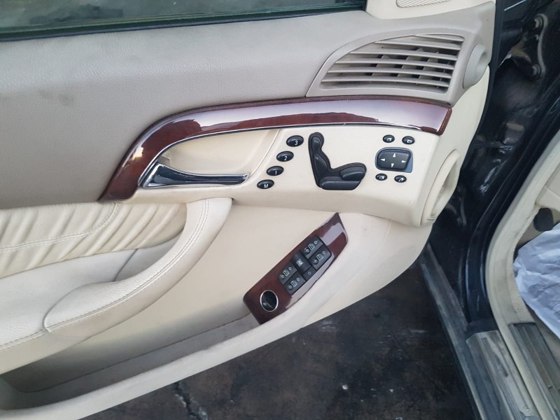 mercedes clase s (w220) berlina del año 2006