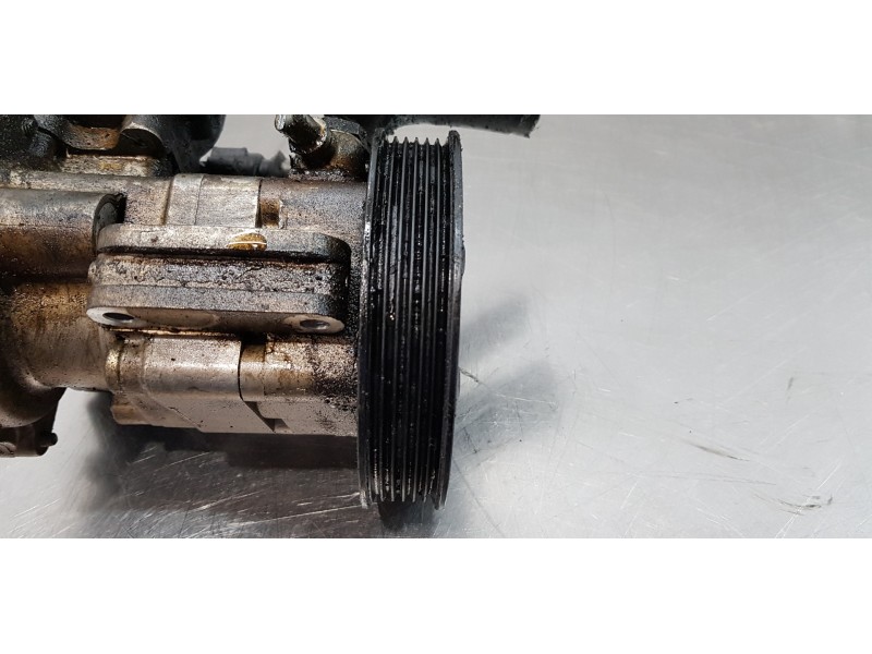 Recambio de bomba direccion para bmw serie 3 compact (e46) 318ti referencia OEM IAM 32416758595  