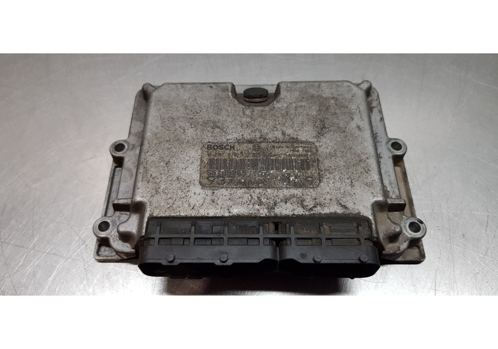 Recambio de centralita motor uce para alfa romeo 147 (190) 1.9 jtd distinctive referencia OEM IAM 55185365  