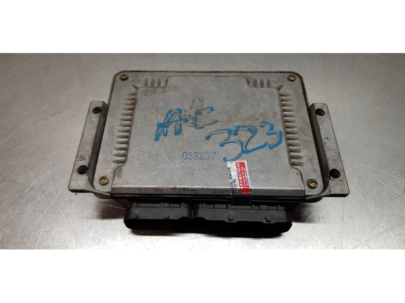 Recambio de centralita motor uce para alfa romeo 147 (190) 1.9 jtd distinctive referencia OEM IAM 55185365   Recambio de centralita motor uce para alfa romeo 147 (190) 1.9 jtd distinctive referencia OEM IAM 55185365