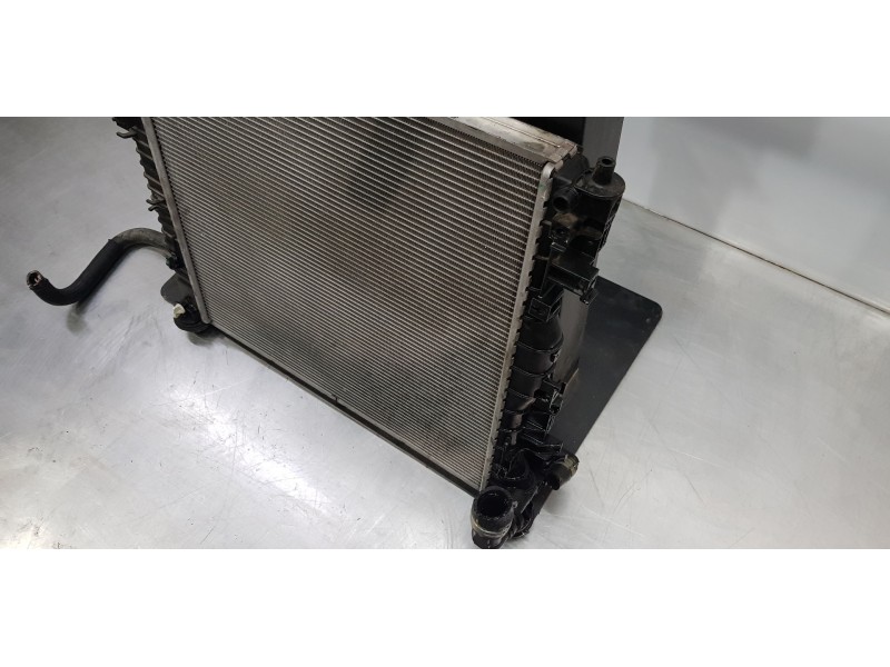 Recambio de radiador agua para hyundai tucson hybrid referencia OEM IAM 25310N7030  