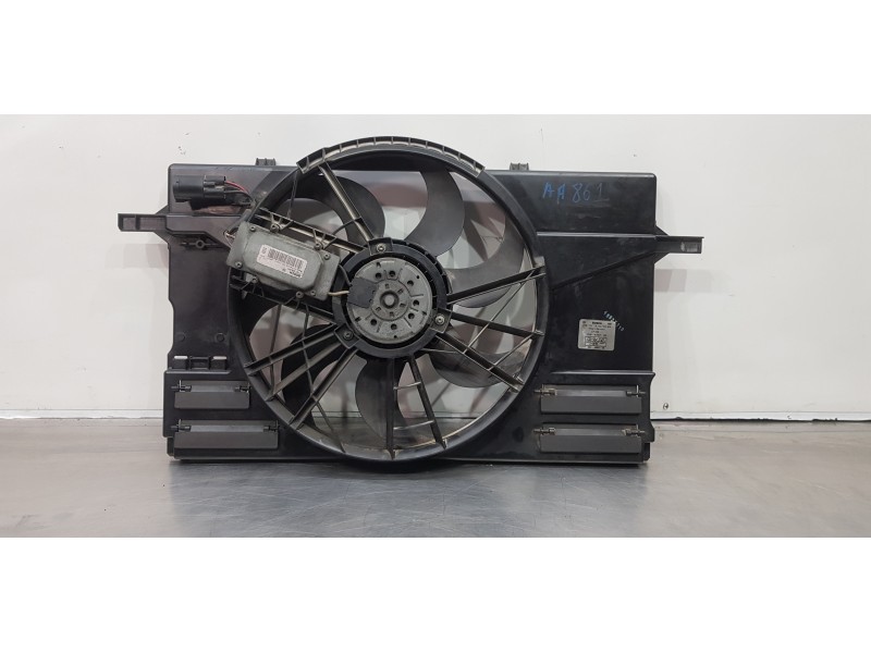 Recambio de electroventilador para volvo v50 familiar 2.4 kinetic referencia OEM IAM 31261988 3M518C607GB  Recambio de electroventilador para volvo v50 familiar 2.4 kinetic referencia OEM IAM 31261988 3M518C607GB