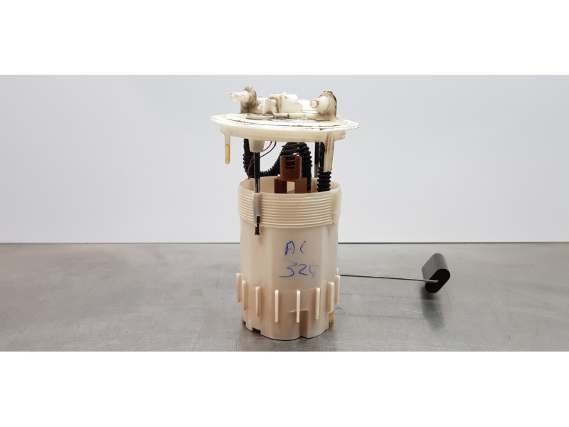 Recambio de aforador para renault laguna coupe base referencia OEM IAM 170110001R  