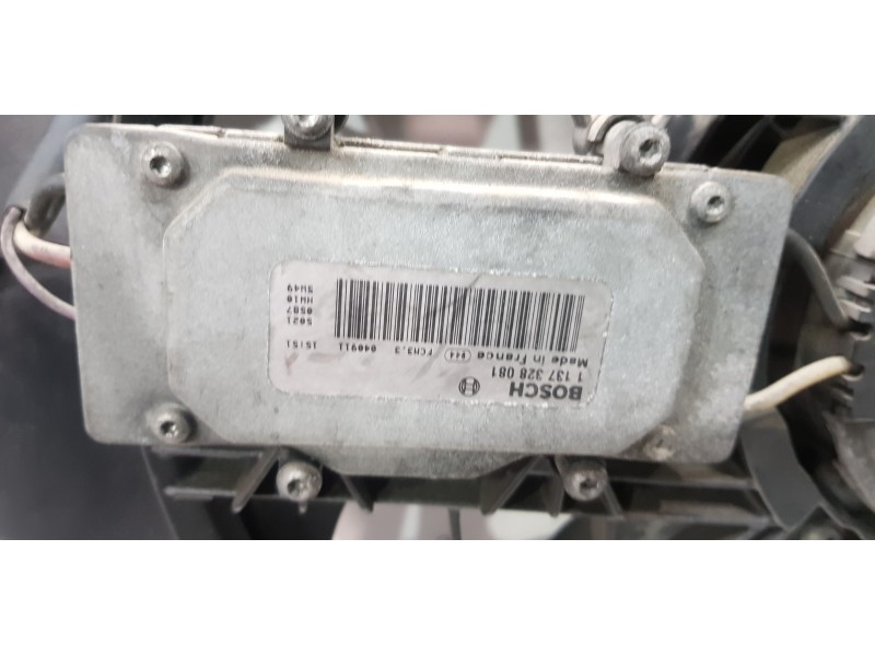 Recambio de electroventilador para volvo v50 familiar 2.4 kinetic referencia OEM IAM 31261988 3M518C607GB  Recambio de electroventilador para volvo v50 familiar 2.4 kinetic referencia OEM IAM 31261988 3M518C607GB