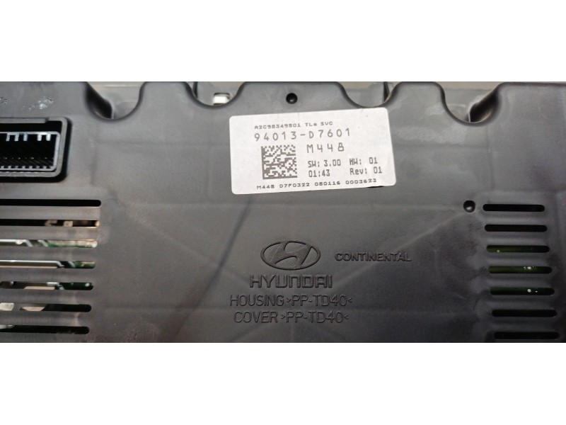 Recambio de cuadro instrumentos para hyundai tucson style 4wd referencia OEM IAM 94013D7601  