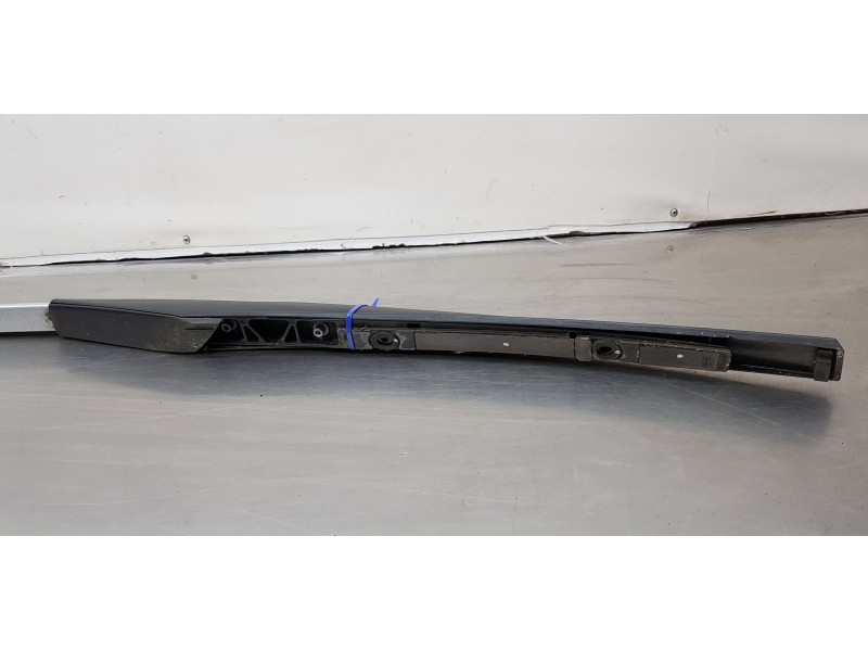 Recambio de barras techo para ford tourneo connect titanium referencia OEM IAM 1884836 ET7655122AP57PN  Recambio de barras techo para ford tourneo connect titanium referencia OEM IAM 1884836 ET7655122AP57PN