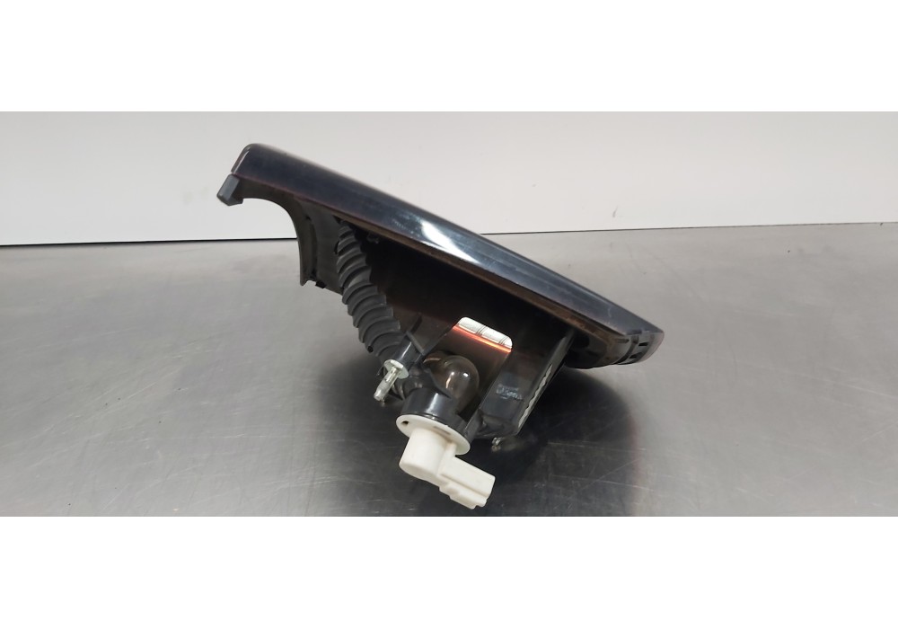 Recambio de piloto trasero derecho interior para citroen c4 picasso 2.0 hdi fap referencia OEM IAM 6351LR  