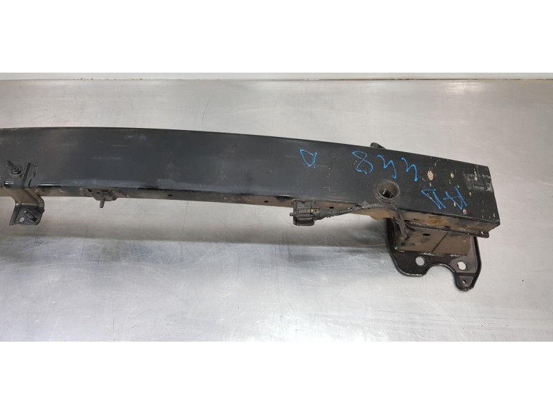 Recambio de refuerzo paragolpes delantero para hyundai tucson hybrid referencia OEM IAM 64900CZ000  