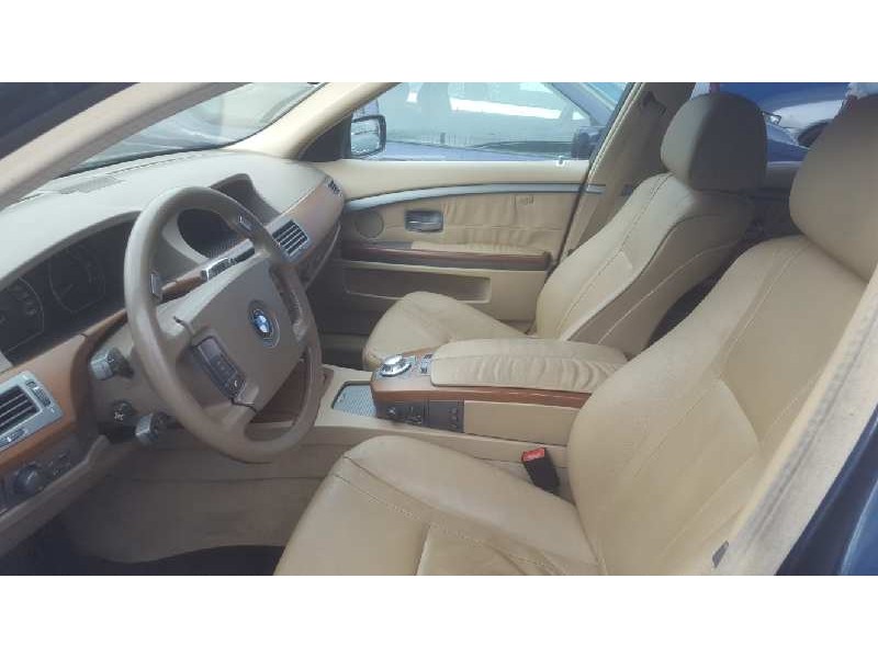 bmw serie 7 (e65/e66) del año 2001