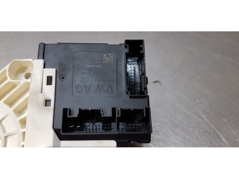 Recambio de motor elevalunas delantero derecho para seat leon (1p1) reference referencia OEM IAM 1T0959702AB  