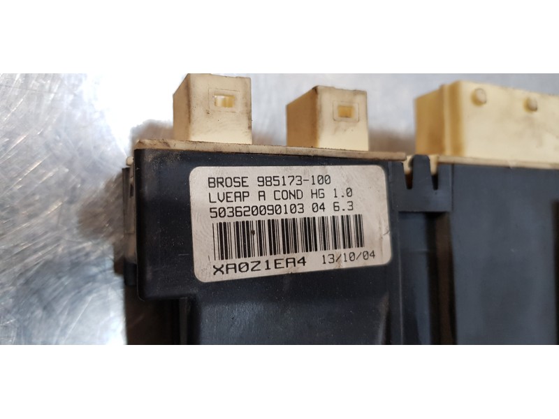 Recambio de elevalunas delantero izquierdo para citroen c5 berlina premier (e) referencia OEM IAM 985173100   Recambio de elevalunas delantero izquierdo para citroen c5 berlina premier (e) referencia OEM IAM 985173100