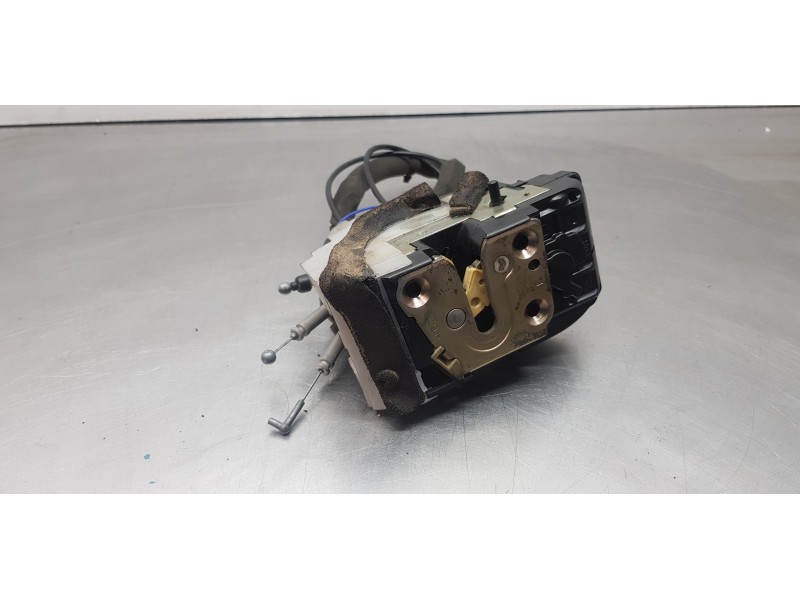 Recambio de cerradura puerta trasera izquierda para infiniti fx fx45 referencia OEM IAM 82501CG060  