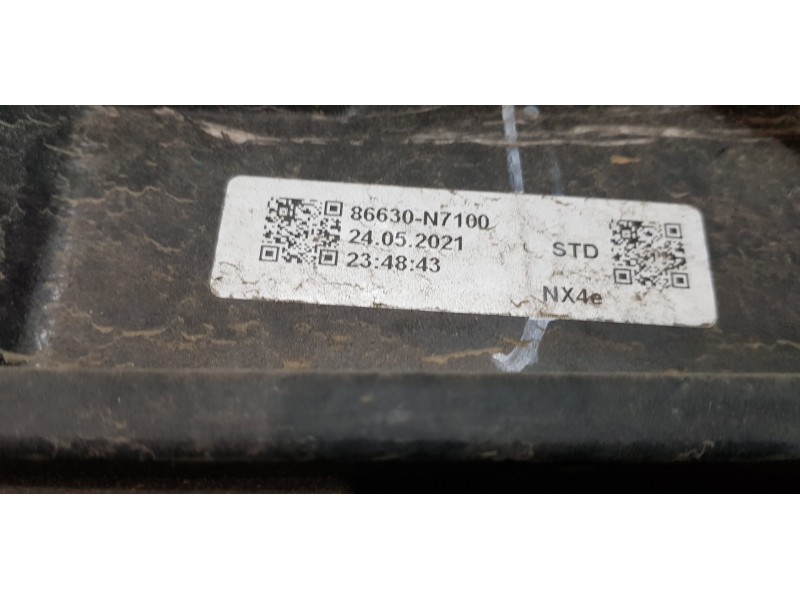 Recambio de refuerzo paragolpes trasero para hyundai tucson hybrid referencia OEM IAM 86631N7100 86630N7100 