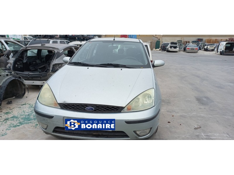 ford focus berlina (cak) del año 2004