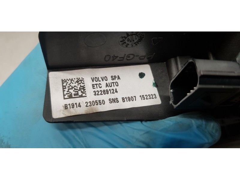 Recambio de pedal acelerador para volvo xc60 inscription awd referencia OEM IAM 32269124  