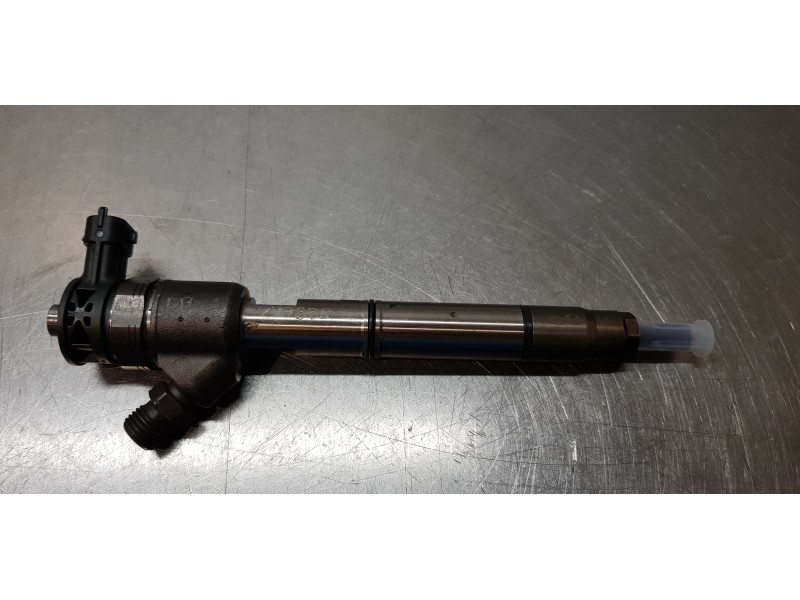 Recambio de inyector para kia carens ( ) concept referencia OEM IAM 338002A610  