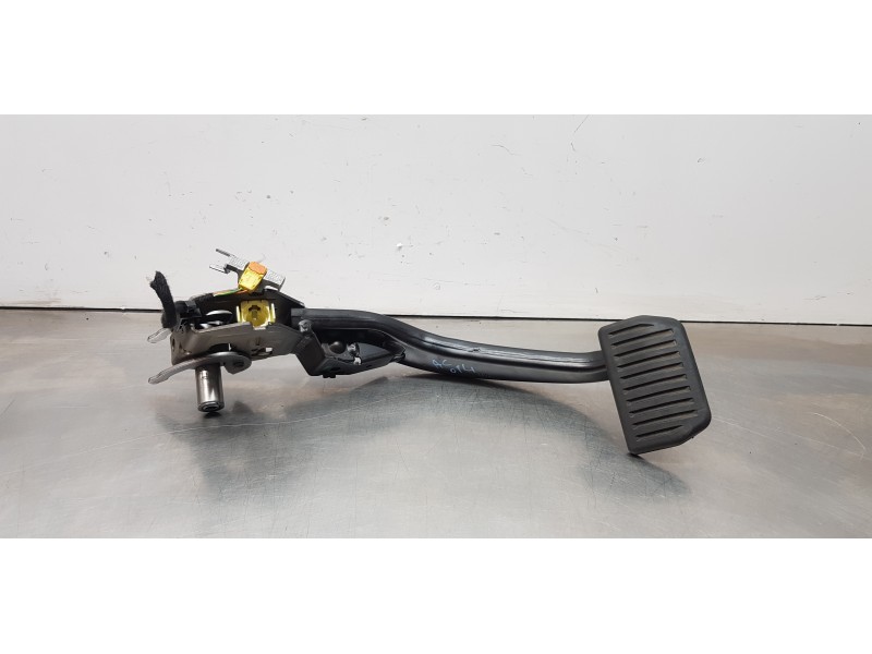 Recambio de pedal freno para volvo xc60 inscription awd referencia OEM IAM 32212253  