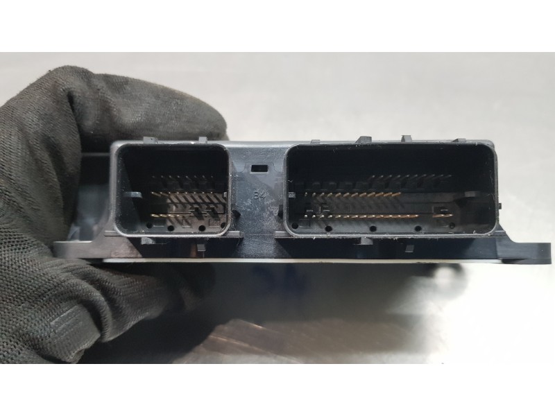 Recambio de centralita airbag para chevrolet captiva 2.2 vcdi lt 2wd referencia OEM IAM 95460702  