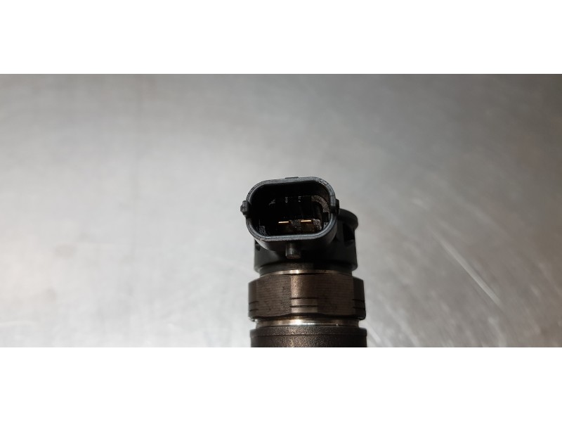 Recambio de inyector para kia carens ( ) concept referencia OEM IAM 338002A610  