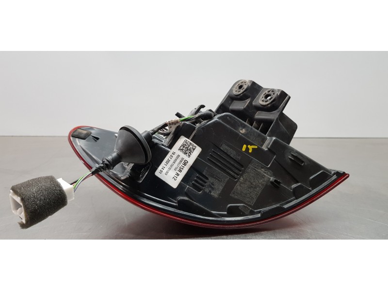 Recambio de piloto trasero derecho para kia ceed sportswagon tech referencia OEM IAM 92402J7150  