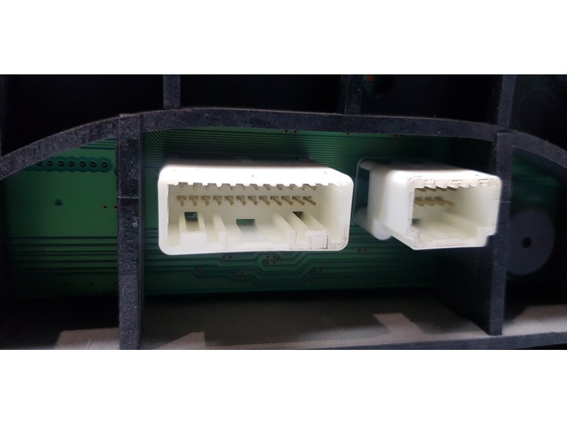 Recambio de cuadro instrumentos para infiniti fx fx45 referencia OEM IAM 24820CG711  